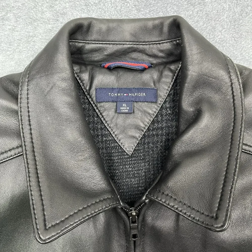 Vintage Men's Tommy Hilfiger Black Leather Bomber Jacket Zip Front Lined XL